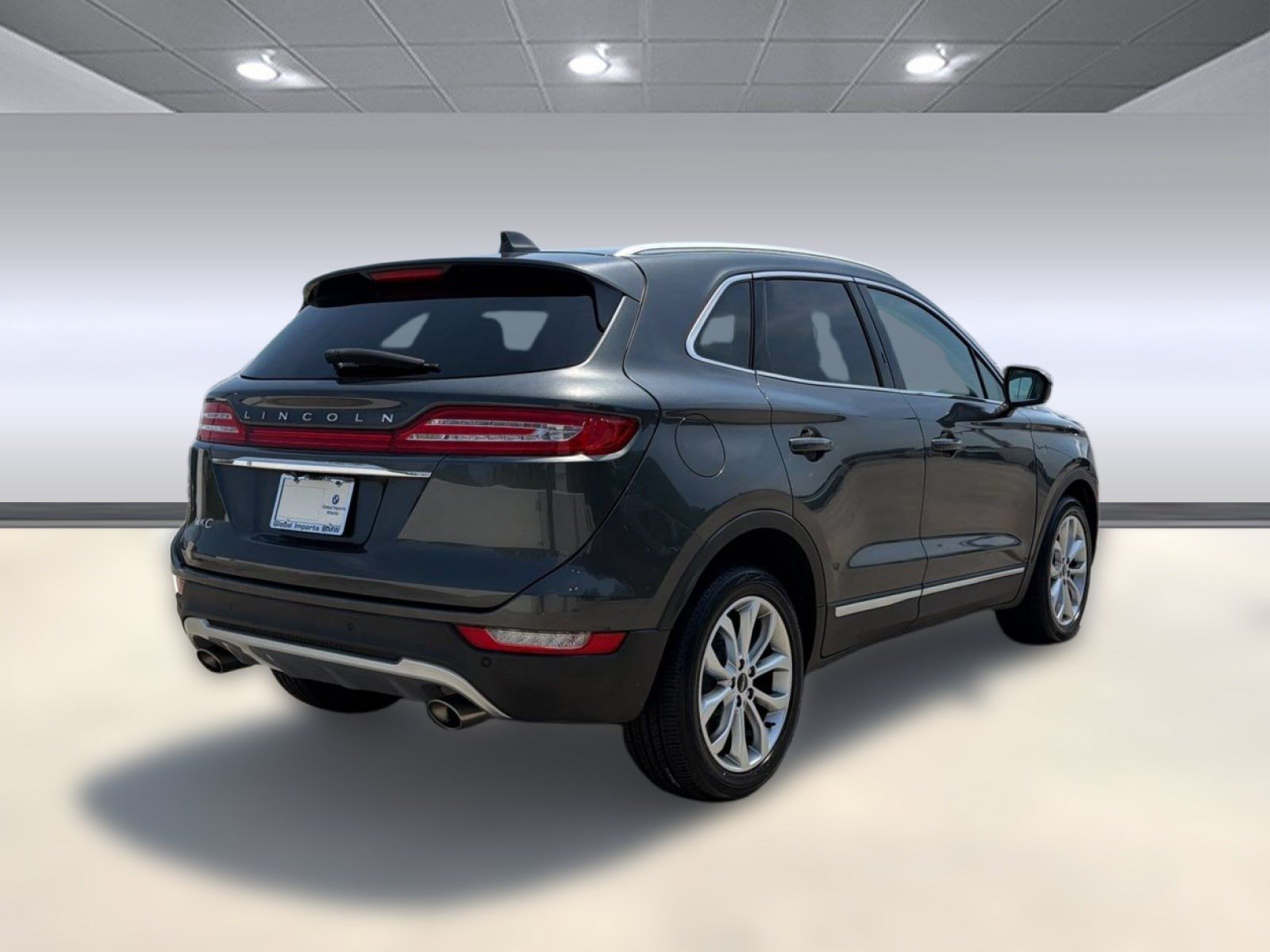 Used 2019 Lincoln MKC Select w/ Select Plus Package FWD image 9