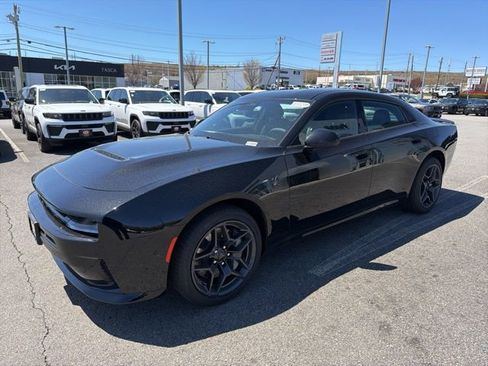 New 2026 Dodge Charger Scat Pack w/ Blacktop Package AWD/4WD image 6