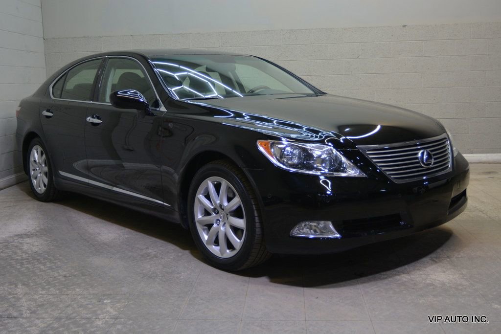 Used 2007 Lexus LS 460 RWD image 1