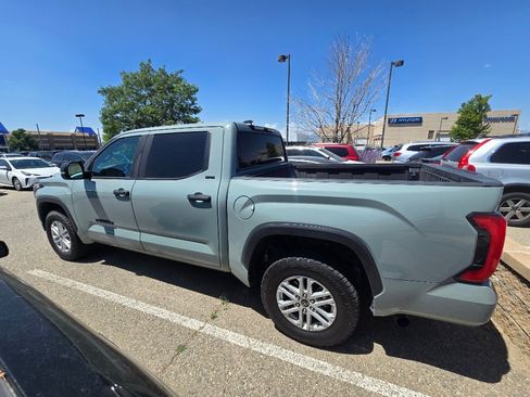 Used 2024 Toyota Tundra SR5 w/ SR5 Convenience Package AWD/4WD image 13