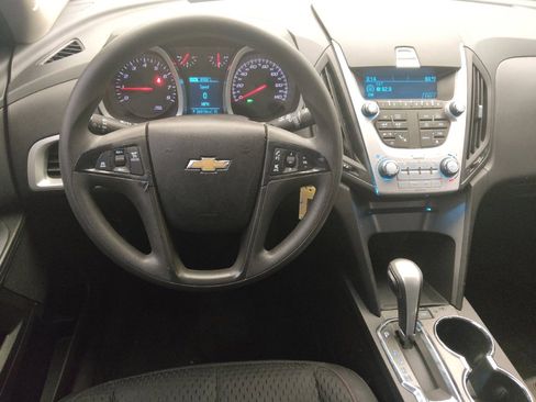 Used 2015 Chevrolet Equinox LS image 22