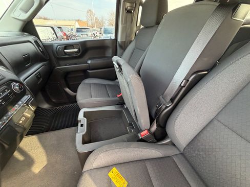 Used 2023 Chevrolet Silverado 1500 Custom image 20