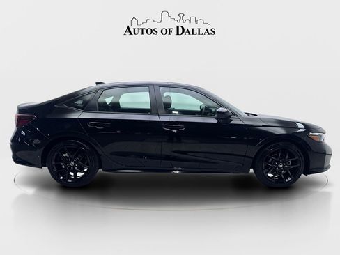 Used 2025 Honda Civic Sport image 10
