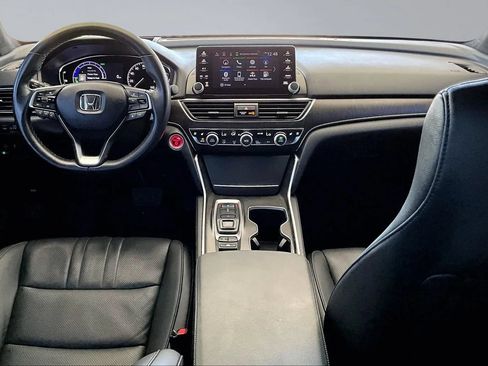 Used 2022 Honda Accord Touring image 7