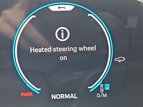 Used 2025 Porsche Cayenne image 25