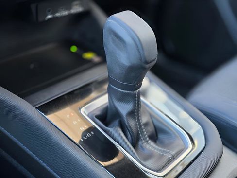 Used 2025 Subaru Forester Premium w/ Convenience Package #1 image 35