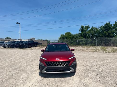 Used 2023 Hyundai Kona SEL FWD image 4