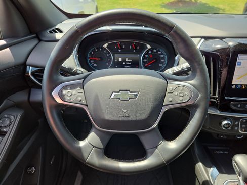 Used 2023 Chevrolet Traverse RS w/ LPO, Floor Liner Package FWD image 20
