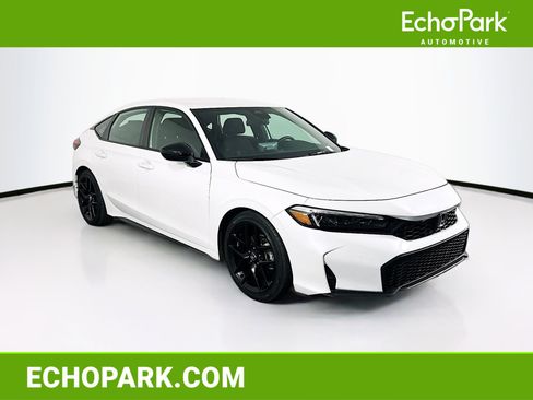 Used 2025 Honda Civic Sport image 1