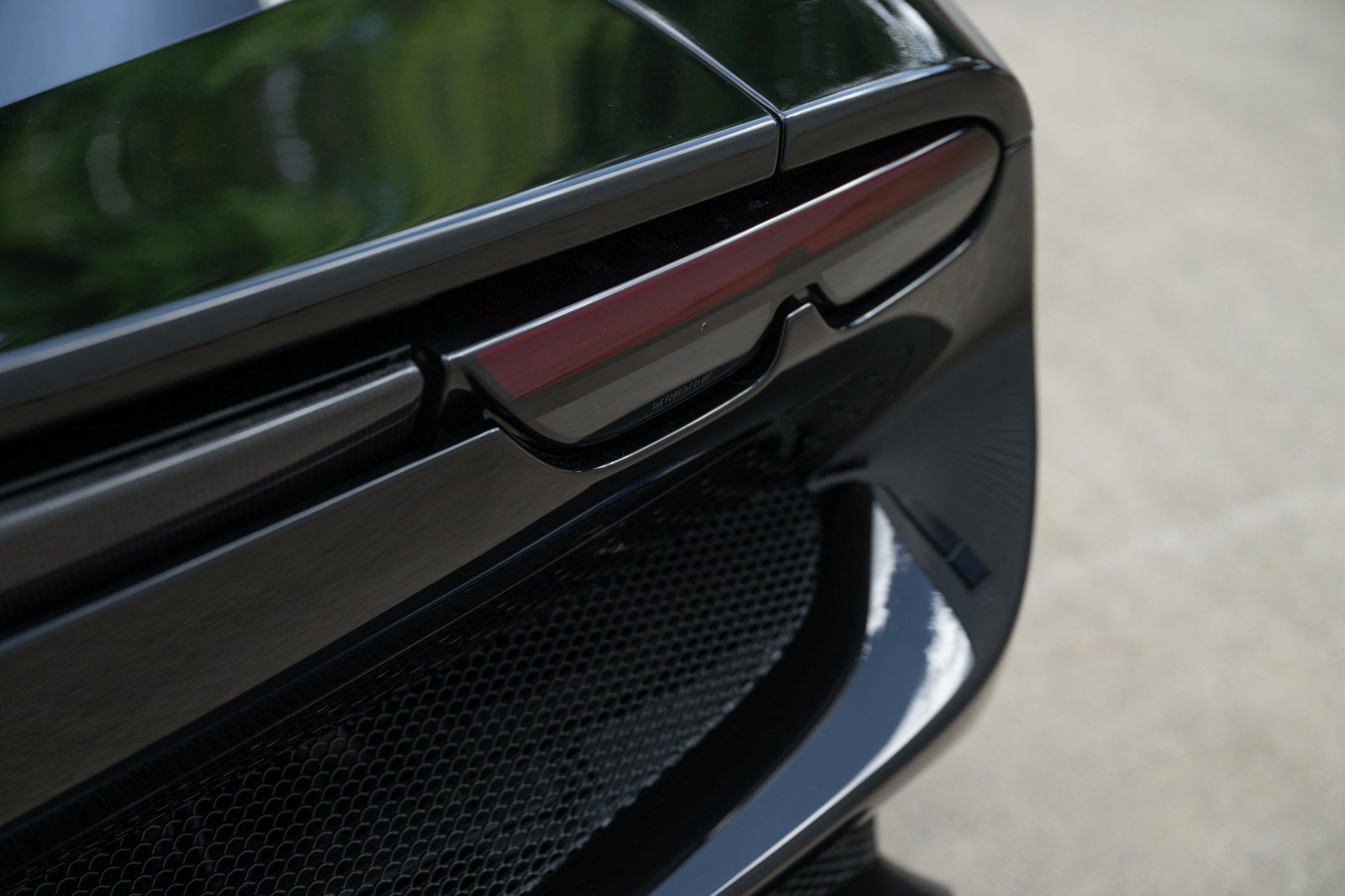 Used 2024 Ferrari 296 GTB RWD image 23