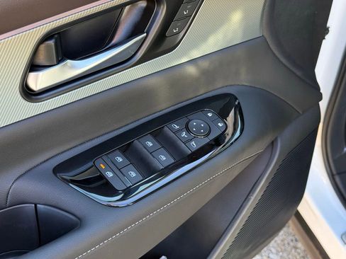 New 2026 Nissan Murano Platinum image 15