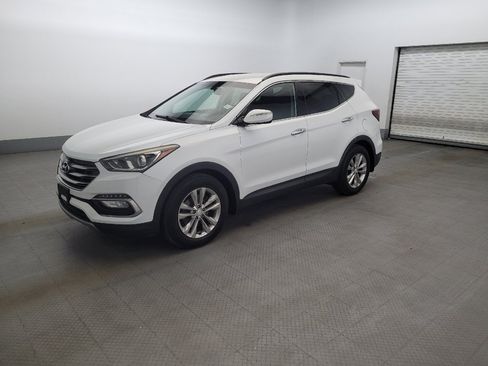 Used 2018 Hyundai Santa Fe Sport 2.0T w/ Cargo Package AWD/4WD image 2