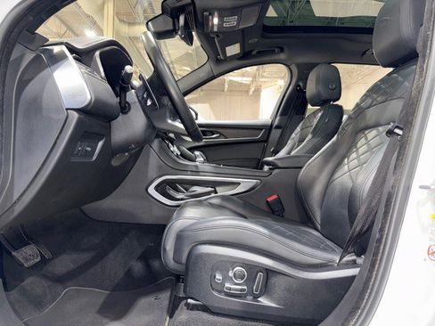 Used 2021 Jaguar F-PACE S image 10