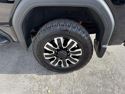 Used 2024 GMC Sierra 2500 Denali Ultimate image 28