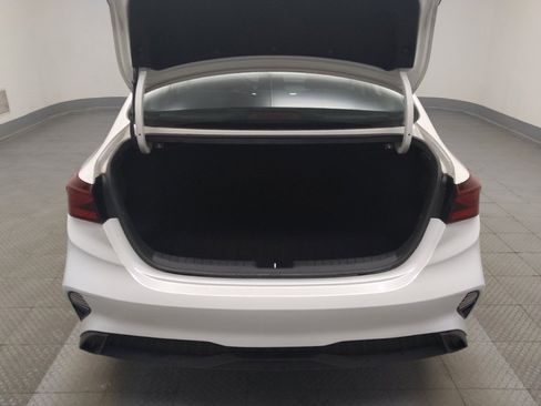 Used 2022 Kia Forte LXS w/ LXS Technology Package FWD image 29