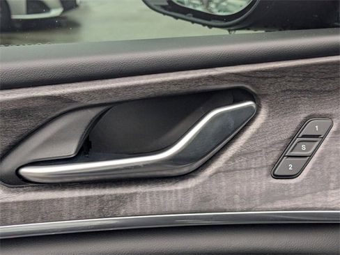 Used 2022 Jeep Grand Cherokee Overland image 13