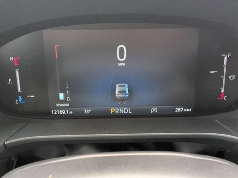 Certified 2025 Ford Escape Active image 10