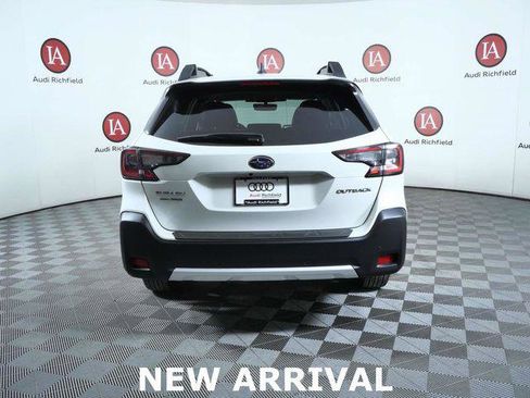 Used 2025 Subaru Outback Limited image 7