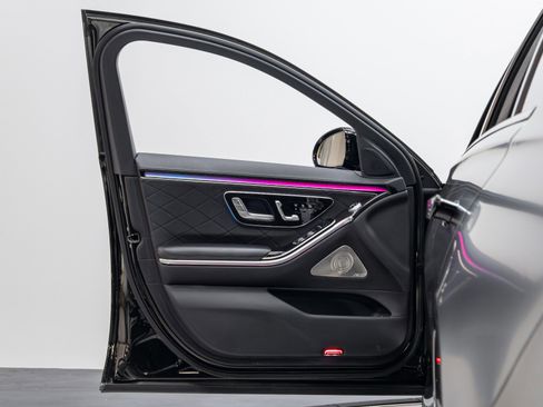 Used 2021 Mercedes-Benz S 580 4MATIC Sedan image 49