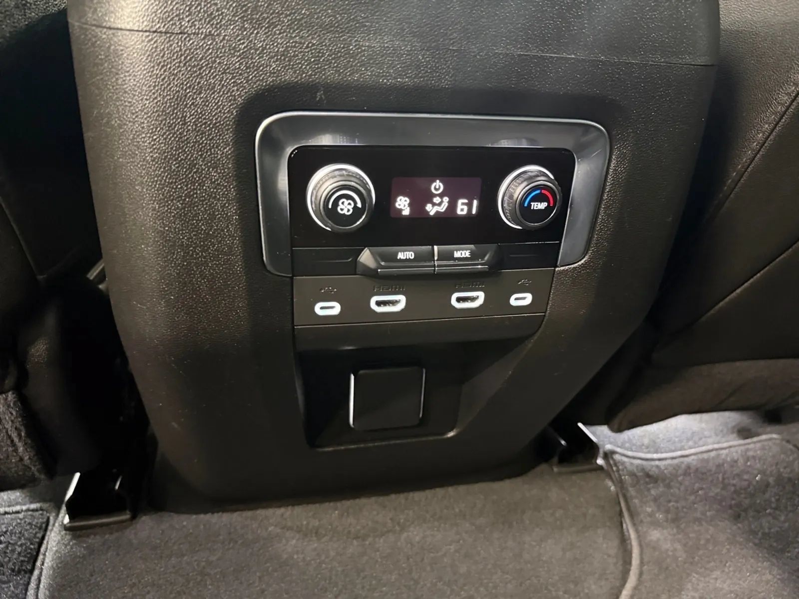 Used 2021 Chevrolet Suburban LT w/ Rear Media and Nav Package AWD/4WD image 28