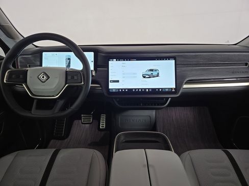 Used 2024 Rivian R1S Adventure AWD/4WD image 27