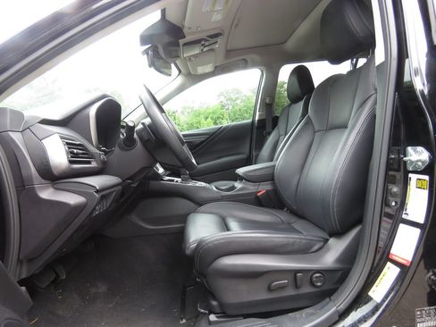 Used 2023 Subaru Outback Limited XT AWD/4WD image 10