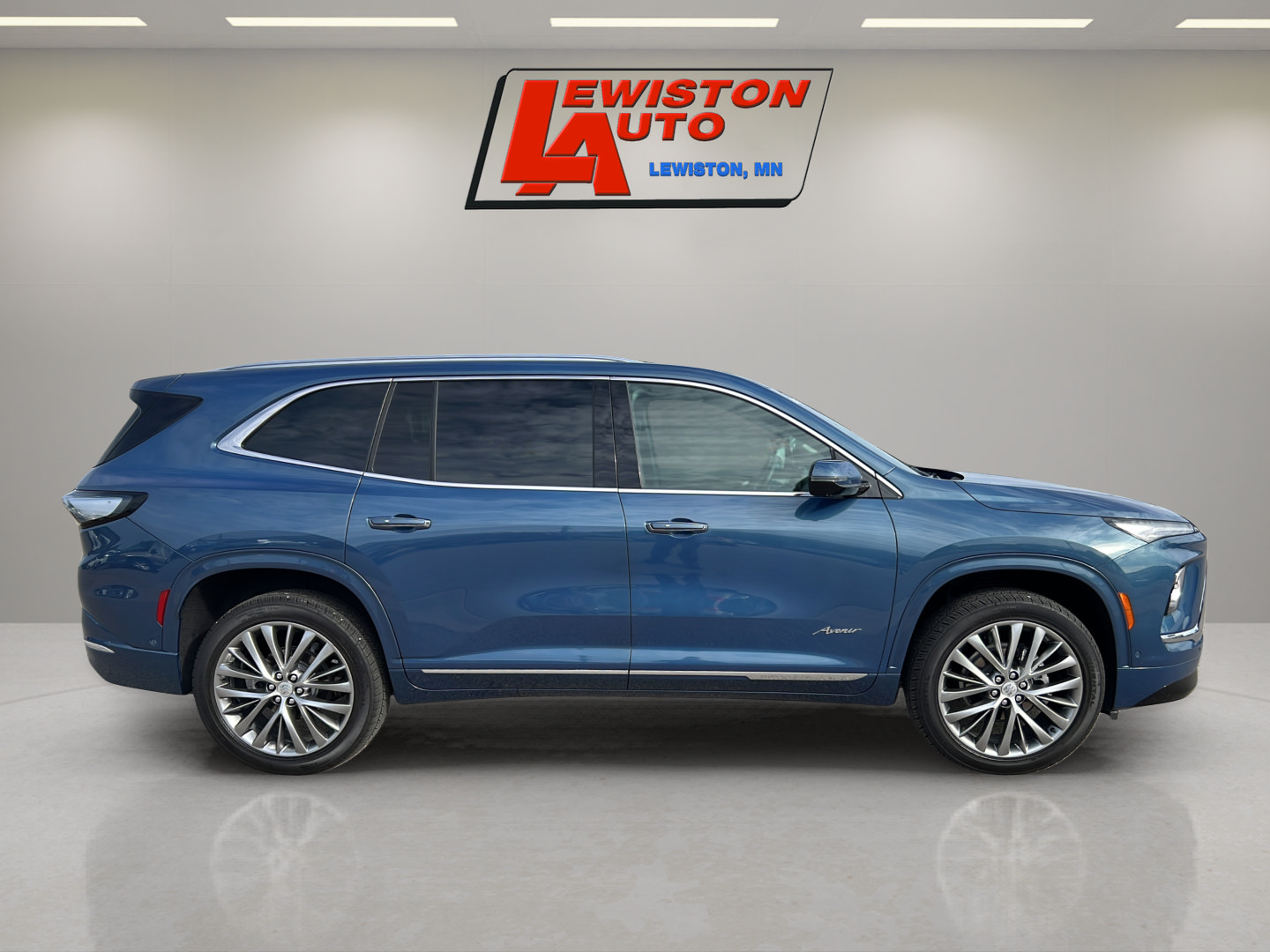 Certified 2026 Buick Enclave Avenir w/ Super Cruise Package AWD/4WD image 13