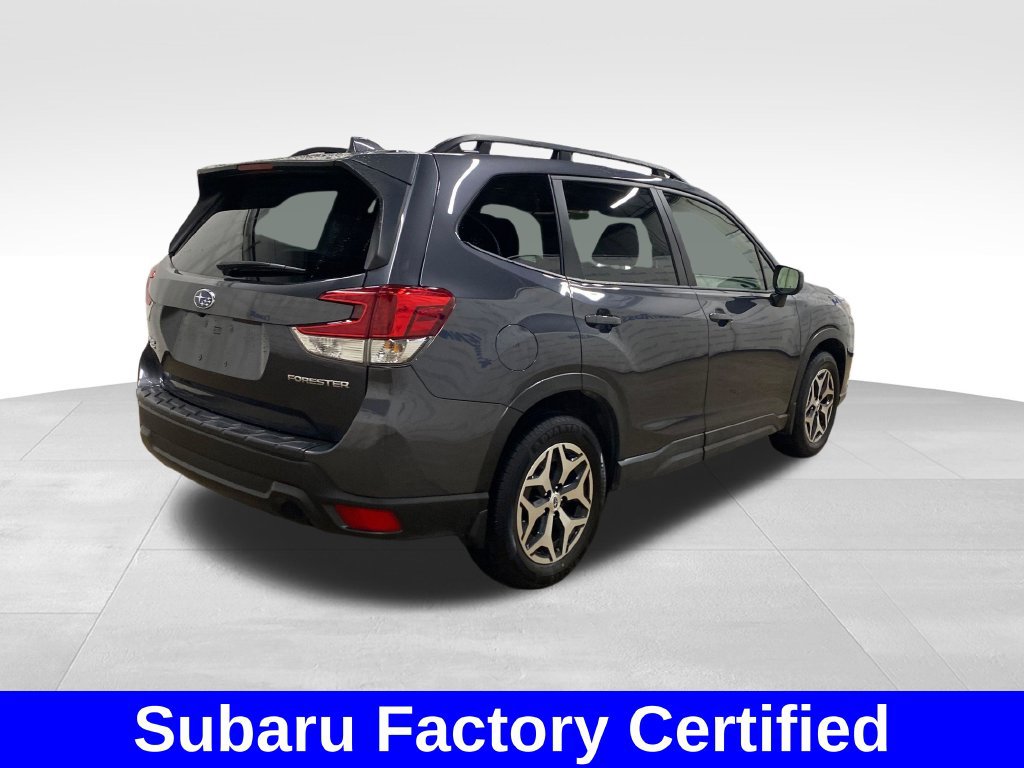 Certified 2023 Subaru Forester Premium AWD/4WD image 4