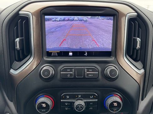 Used 2019 Chevrolet Silverado 1500 High Country w/ Safety Package II AWD/4WD image 34