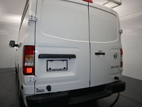 Used 2021 Nissan NV 2500 S RWD image 21