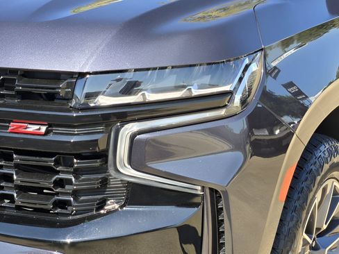Used 2023 Chevrolet Tahoe Z71 w/ Z71 Off-Road Package AWD/4WD image 9