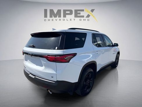 Used 2023 Chevrolet Traverse LT w/ Midnight/Sport Edition AWD/4WD image 5