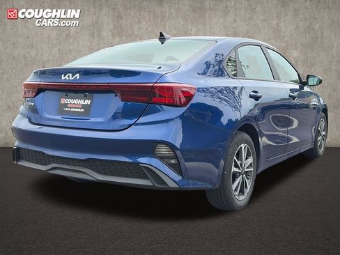 Used 2024 Kia Forte LXS FWD image 8