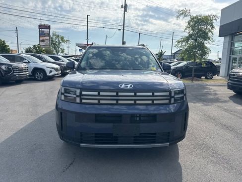 Used 2025 Hyundai Santa Fe SEL AWD/4WD image 2