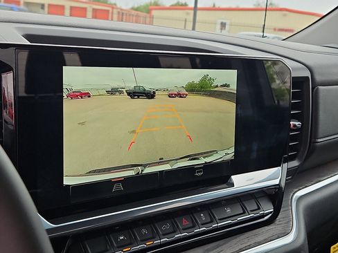 New 2026 GMC Sierra 1500 SLT image 19