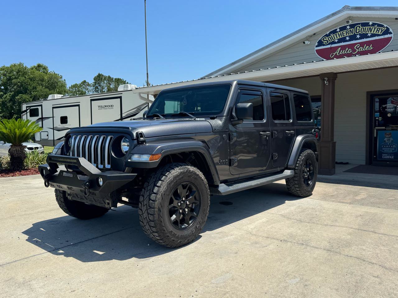 Used 2019 Jeep Wrangler Unlimited Sahara AWD/4WD image 1