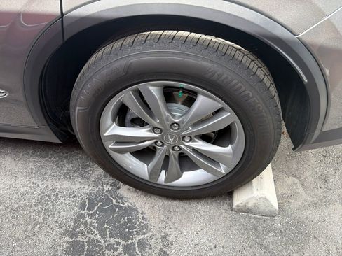 Used 2025 Acura MDX SH-AWD image 23