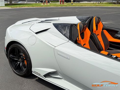 Used 2021 Lamborghini Huracan EVO RWD image 66