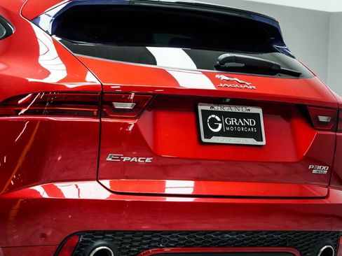 Used 2019 Jaguar E-PACE R-Dynamic S AWD/4WD image 13