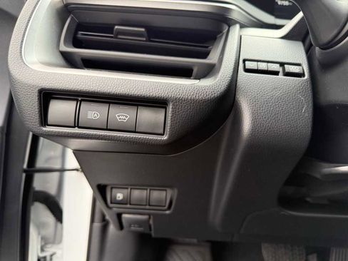 Used 2024 Toyota Prius LE image 13