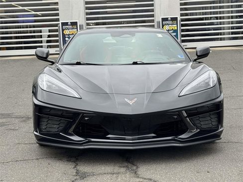 Used 2024 Chevrolet Corvette Stingray Premium Cpe w/ Z51 Performance Package image 2