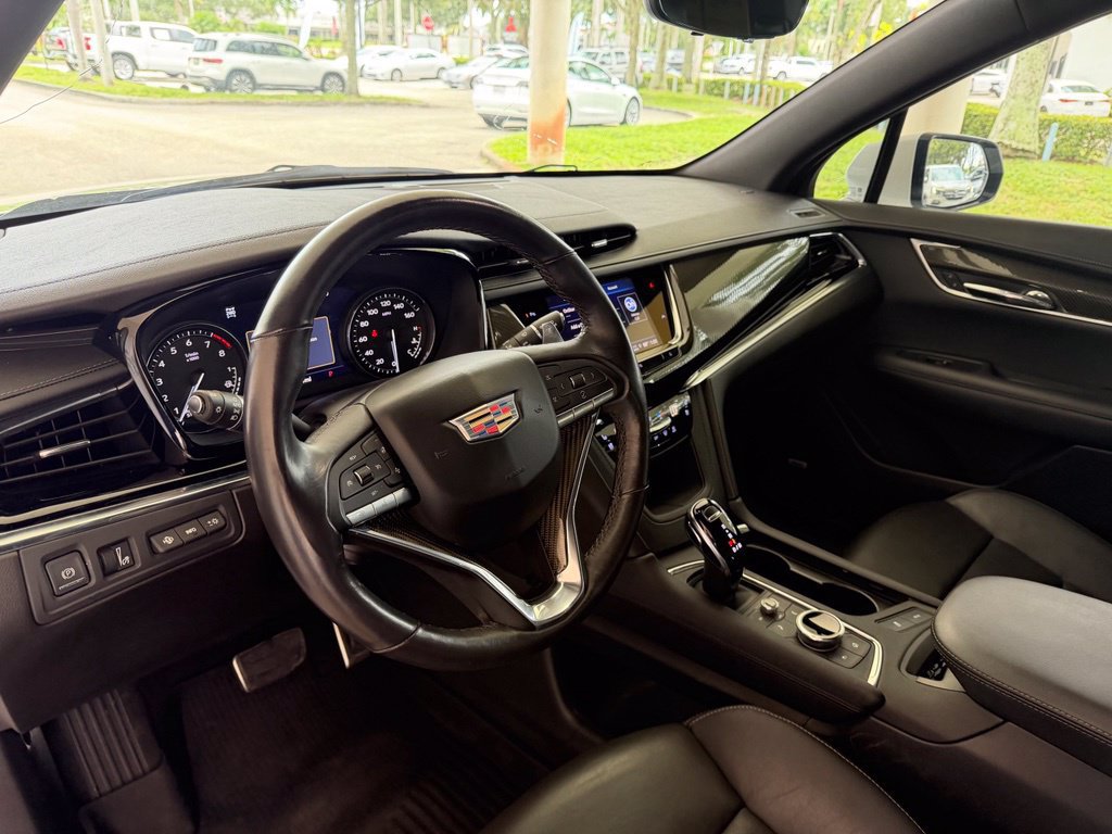Used 2021 Cadillac XT6 Sport AWD/4WD image 7