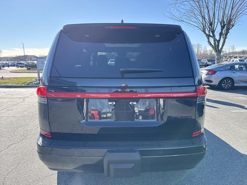 Used 2024 Lexus GX 550 image 9