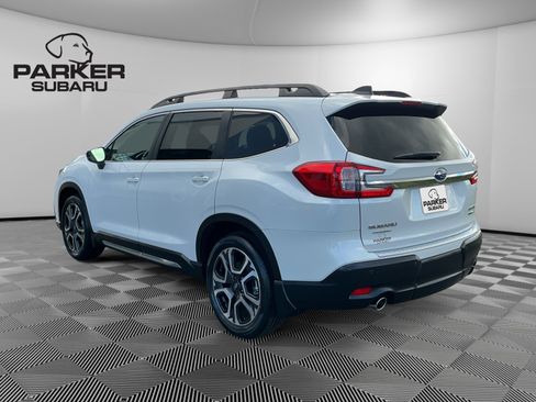 Certified 2024 Subaru Ascent Limited w/ Popular Package #2 image 3