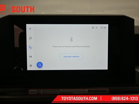 Used 2024 Toyota Tacoma SR5 AWD/4WD image 16
