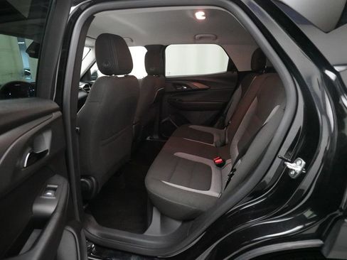 Used 2025 Chevrolet TrailBlazer LT image 15