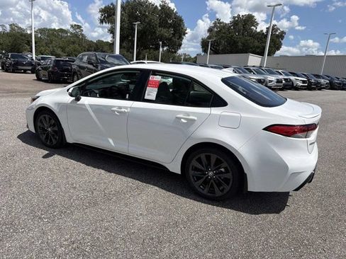 New 2026 Toyota Corolla SE FWD image 4