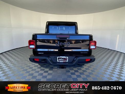 New 2026 Jeep Gladiator Sport image 6