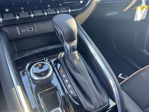 New 2026 GMC Canyon AT4 image 20