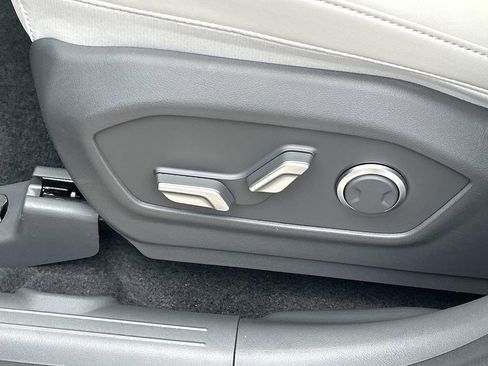 New 2026 Hyundai Santa Fe SEL FWD image 17